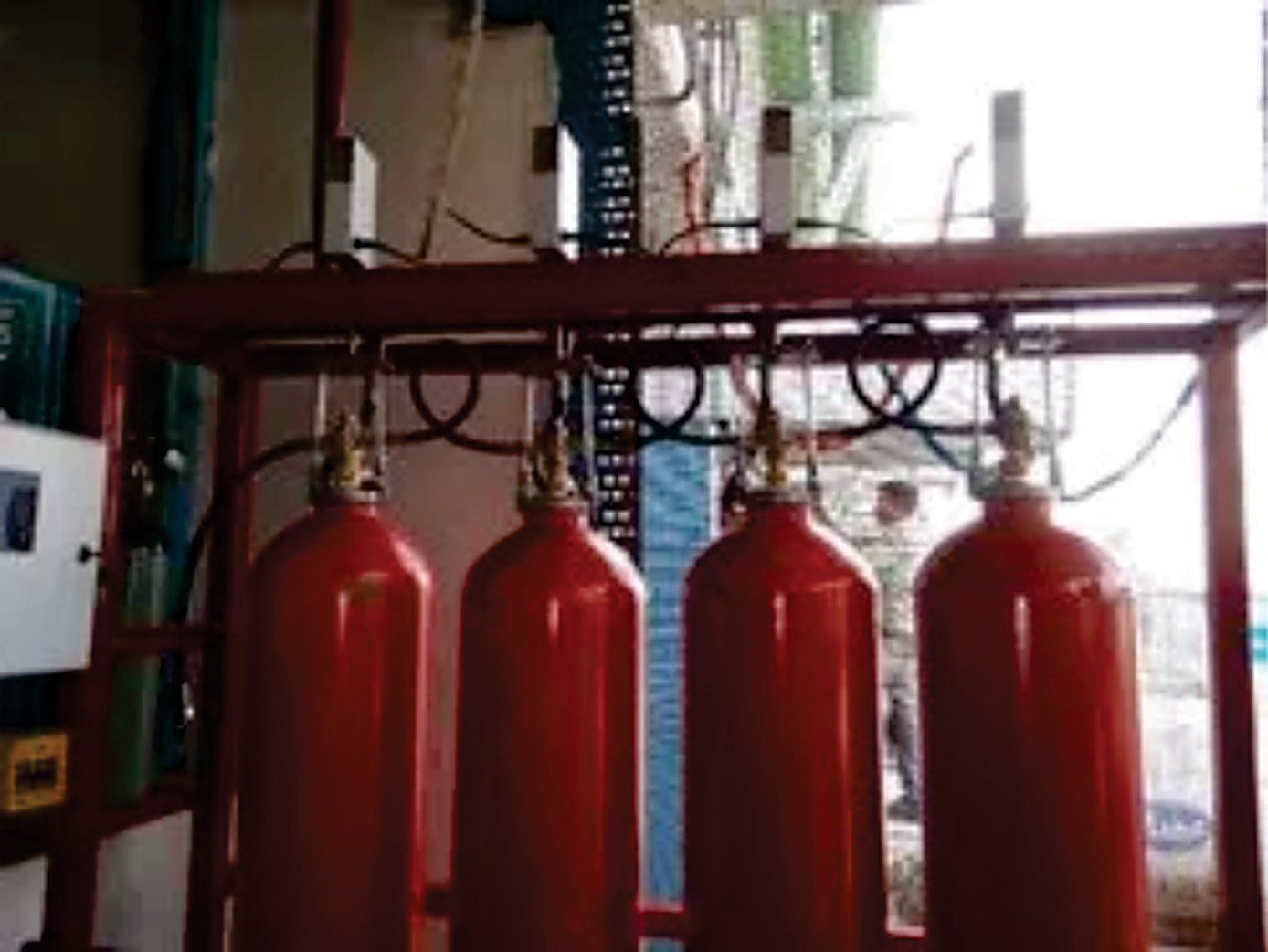 CO₂ flooding bank