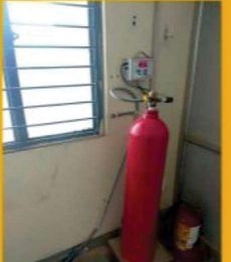 Cylinder installation